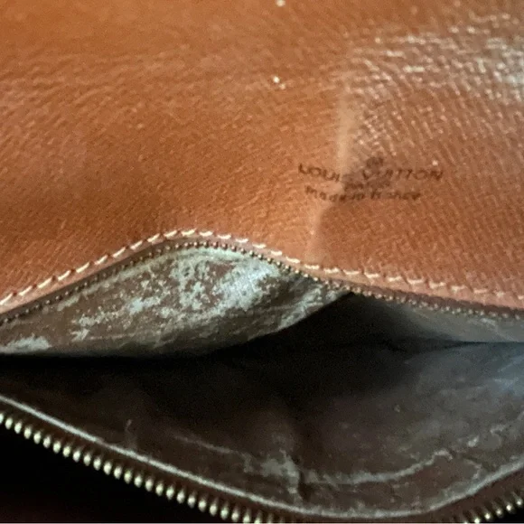 Louis Vuitton Brown Monogram Crossbody Bag with Gold Hardware - Picture 7 of 8